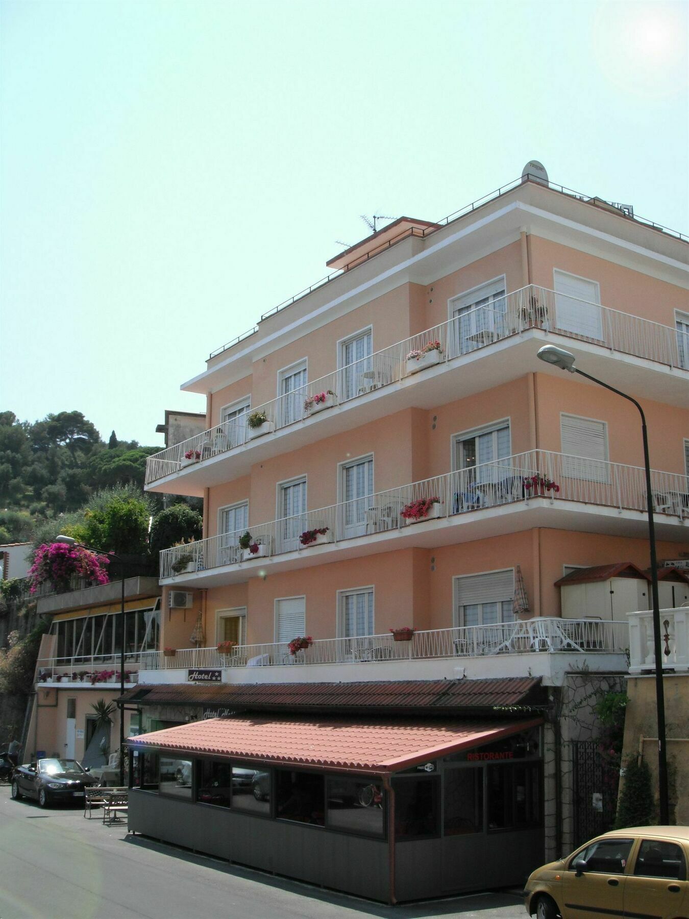 Hotel Nettuno Diano Marina Exterior foto