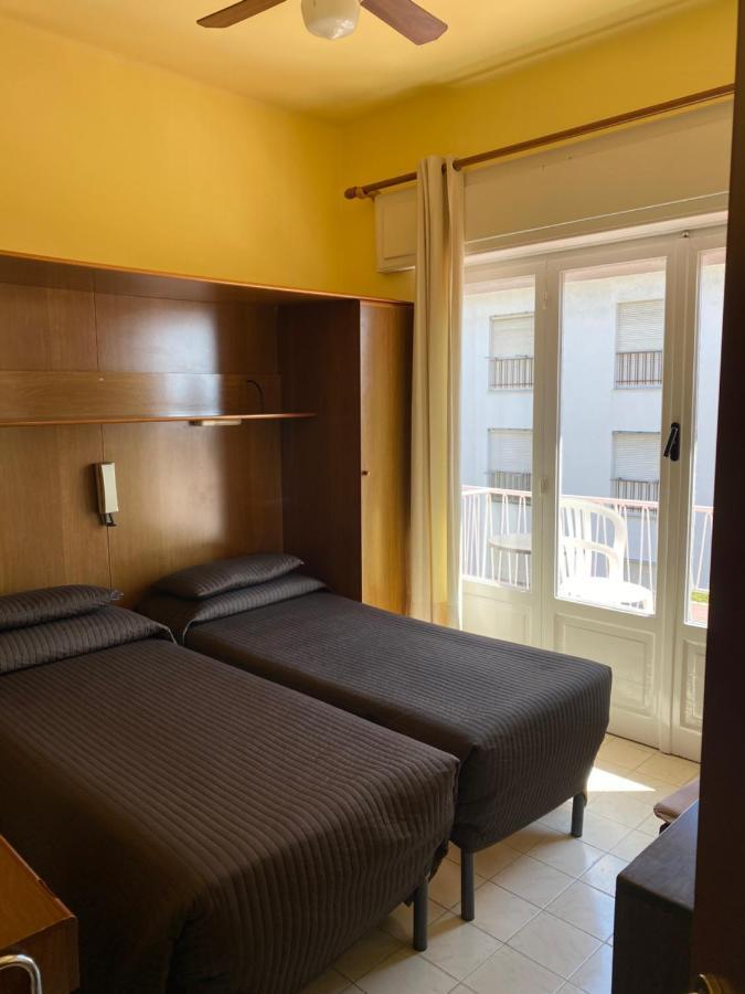 Hotel Nettuno Diano Marina Exterior foto