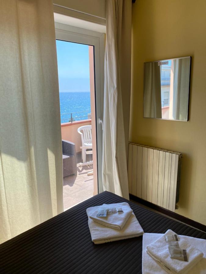 Hotel Nettuno Diano Marina Exterior foto